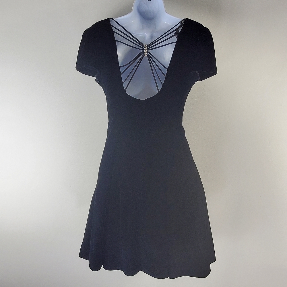 Vintage ZUM ZUM Black Velvet Cocktail Dress Rhinestone Web BackSize 5-6 